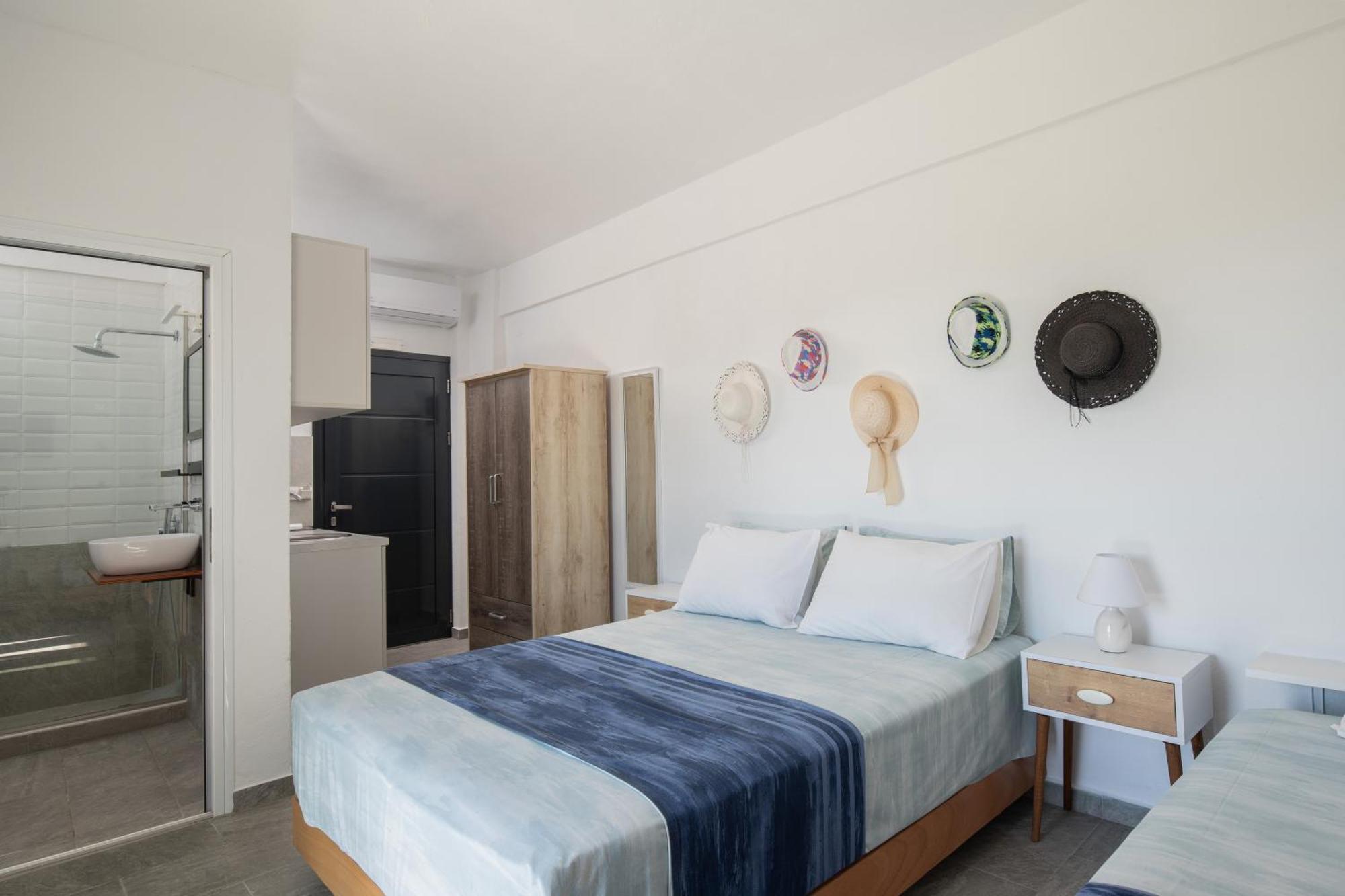 Miranda Roshi Apartment