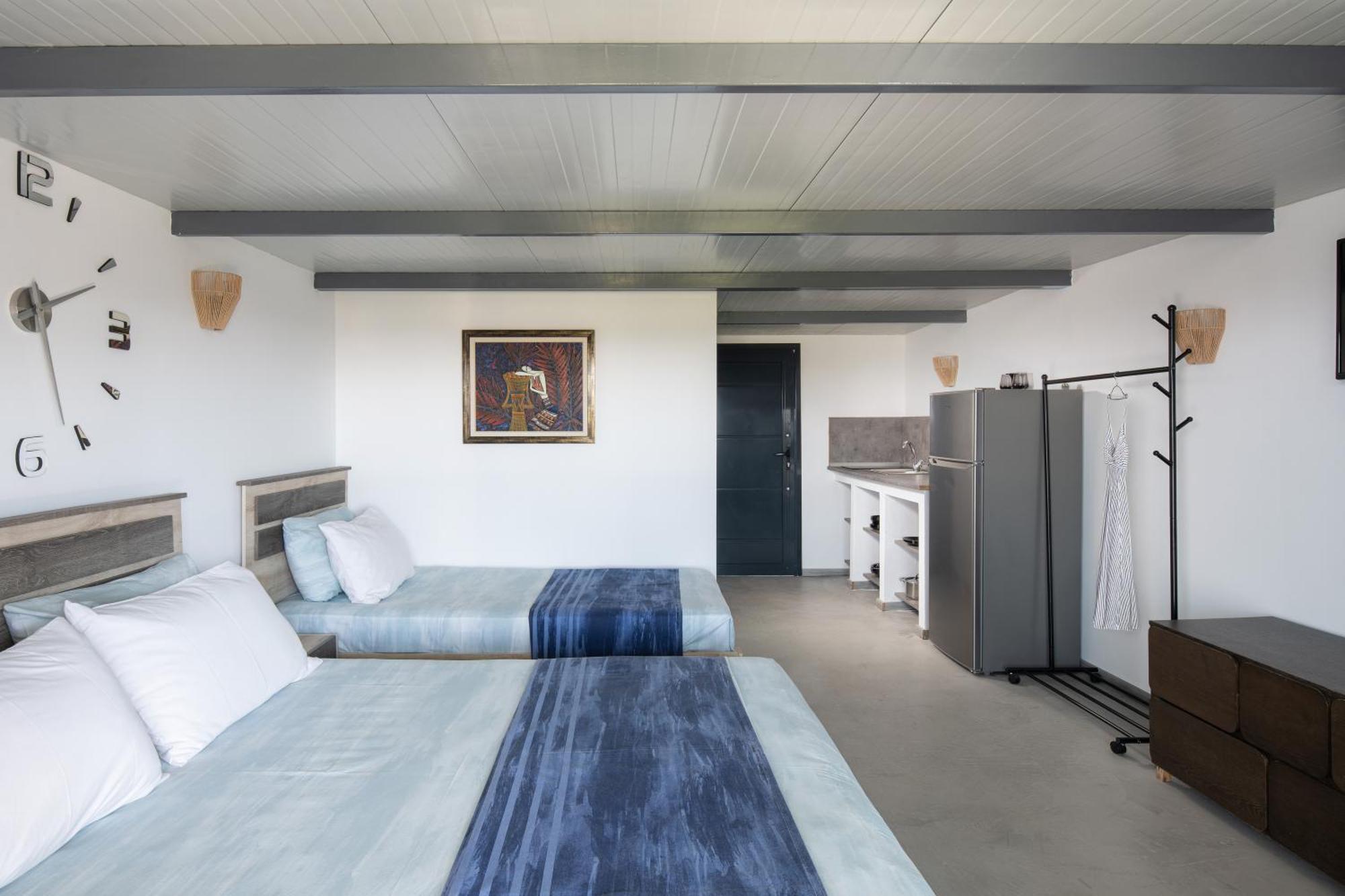 Miranda Roshi Apartment