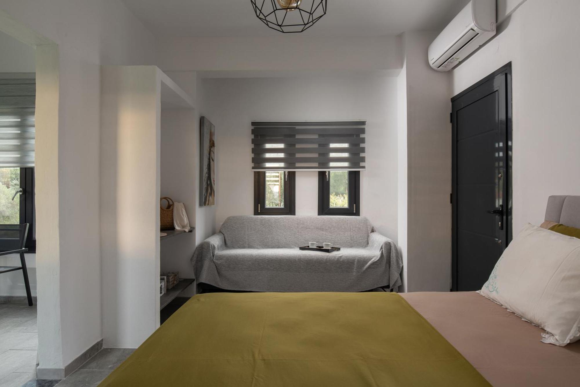 Miranda Roshi Apartment *